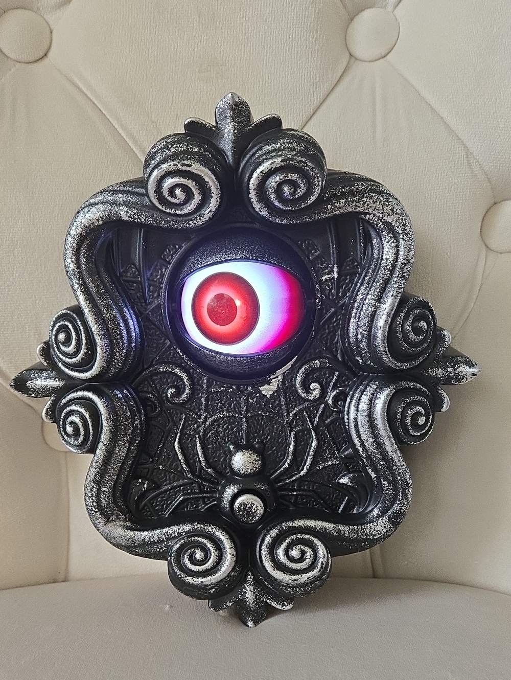 Target Halloween Hyde & Eek Animated Wall Eye Decor, Ring Bell, NWOT
